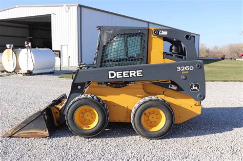 cat 326d skid steer specs|john deere 326d skid steer.